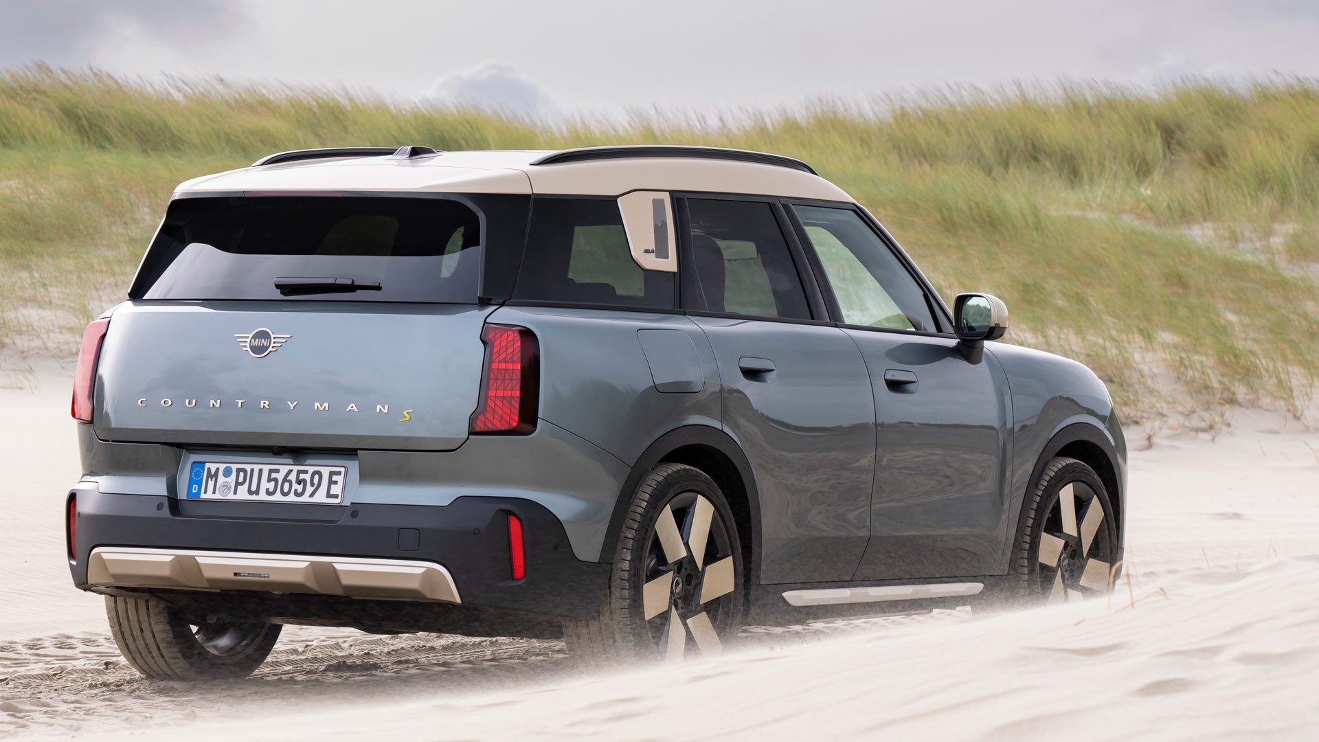 MINI elektrinis mobilumas - technologija - visų varančiųjų ratų pavara